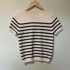 100% Cashmere Short-Sleeve Crewneck Sweater in White Navy Stripes